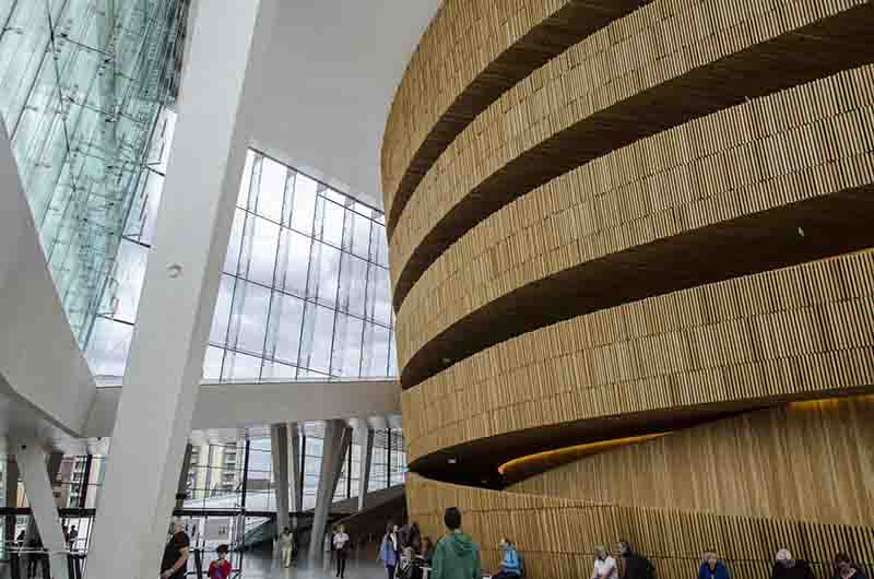 Noruega - Oslo 035 - La Ópera y Ballet de Oslo.jpg